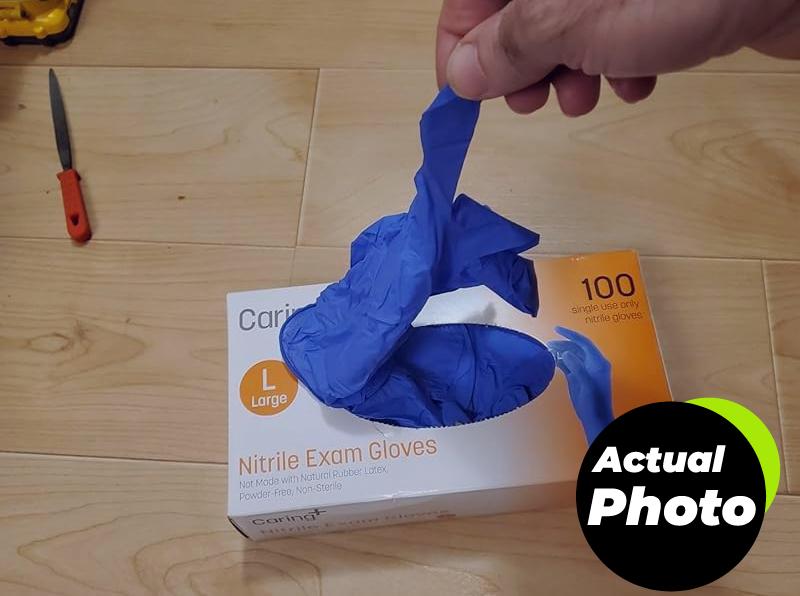 caring-nitrile-gloves-blue-powder-free-pic-1