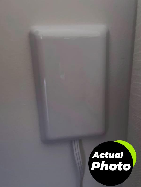sleek-socket-original-cord-concealer-pic-2