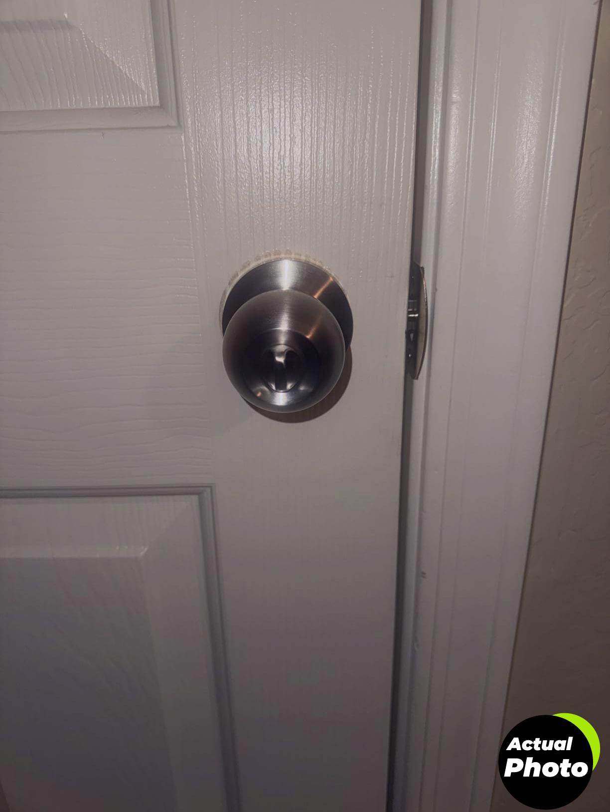 bestten-door-knob-lock-satin-nickel-foto-2