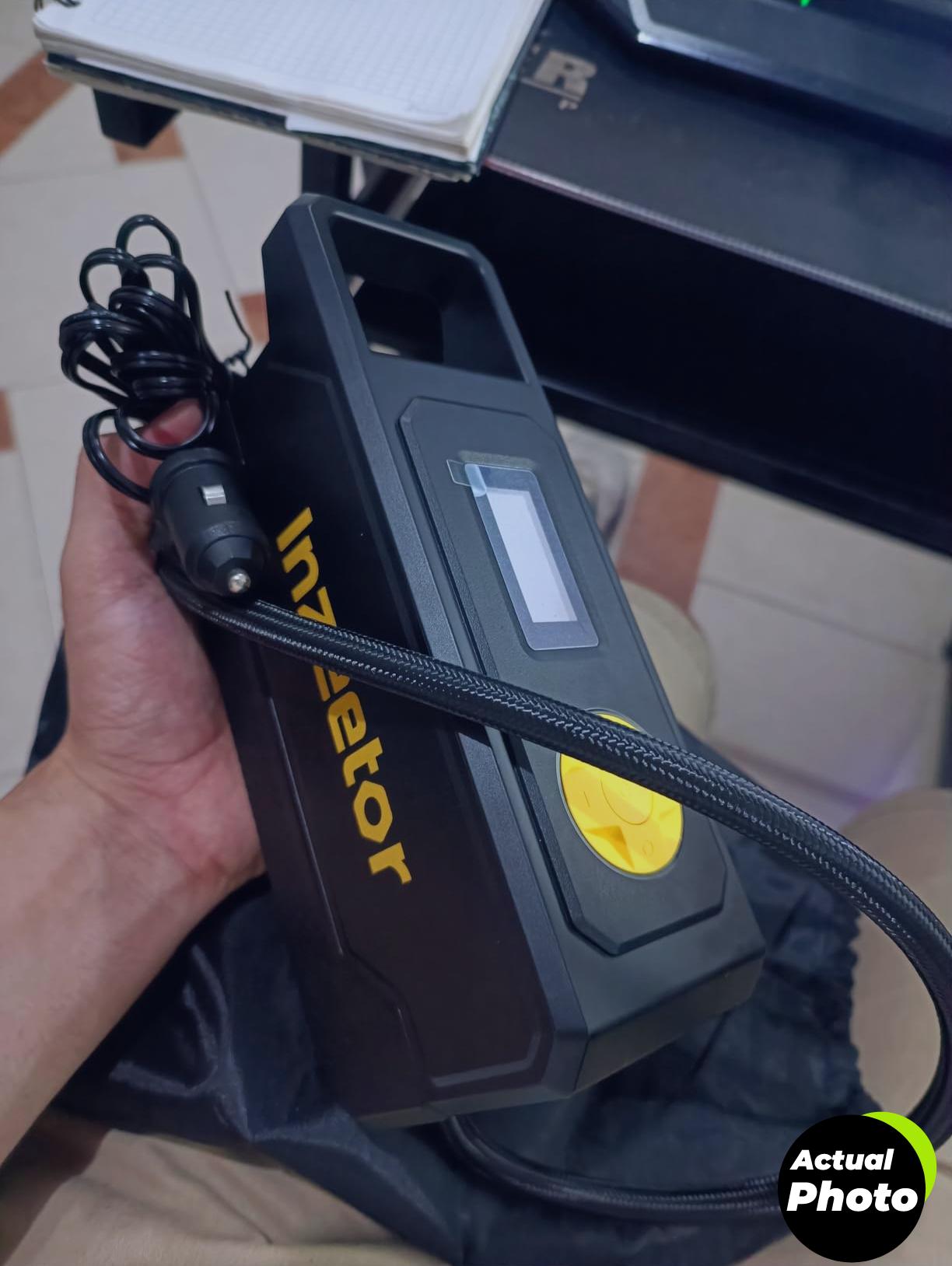tire-inflator-150psi-portable-black-foto-1